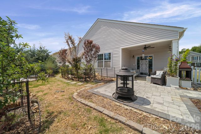 2228 Apple Glen Lane, Charlotte, NC 28269