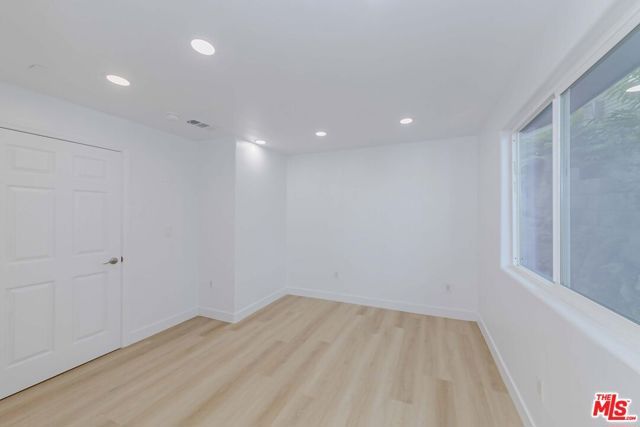 1832 Burnell Drive, Los Angeles, CA 90065