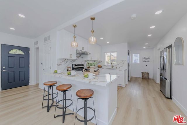 1832 Burnell Drive, Los Angeles, CA 90065