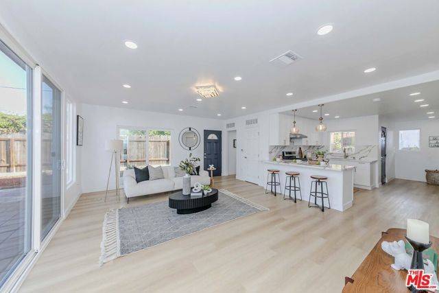 1832 Burnell Drive, Los Angeles, CA 90065