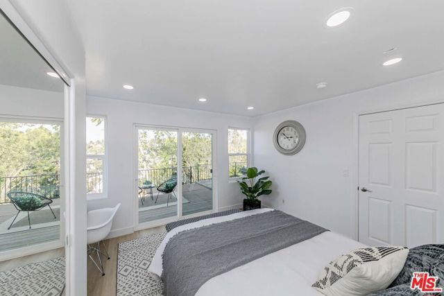 1832 Burnell Drive, Los Angeles, CA 90065
