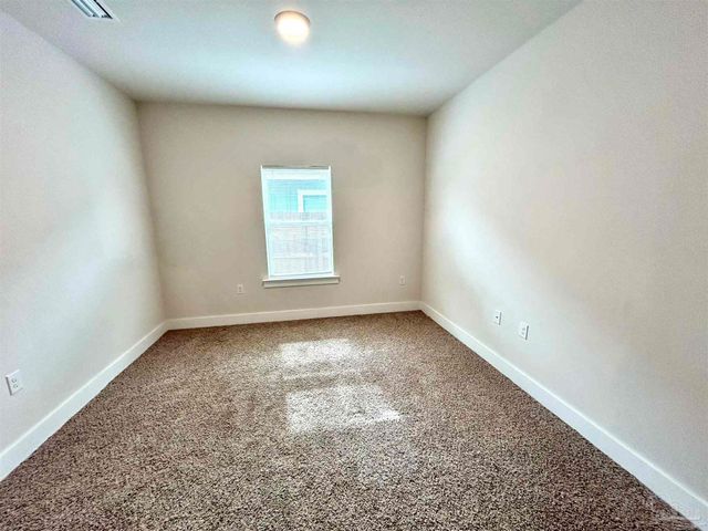 5796 Danbury Blvd, Pace, FL 32571