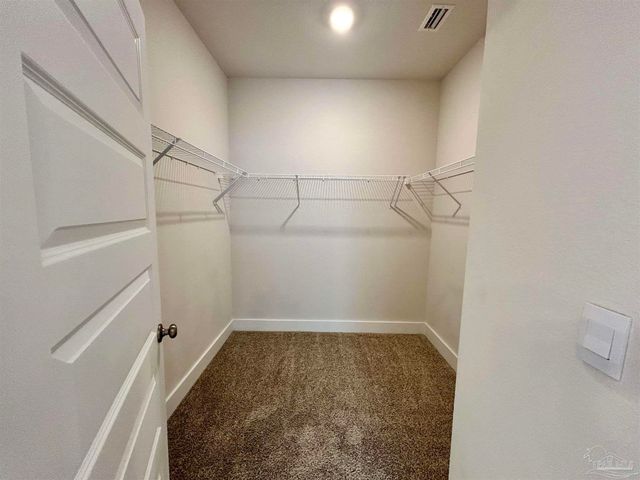 5796 Danbury Blvd, Pace, FL 32571