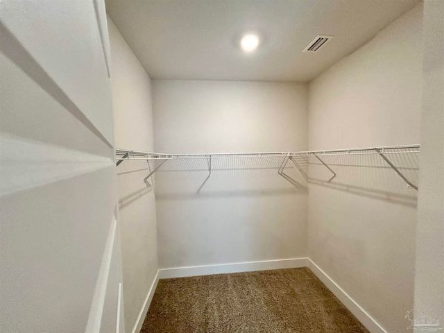 5796 Danbury Blvd, Pace, FL 32571