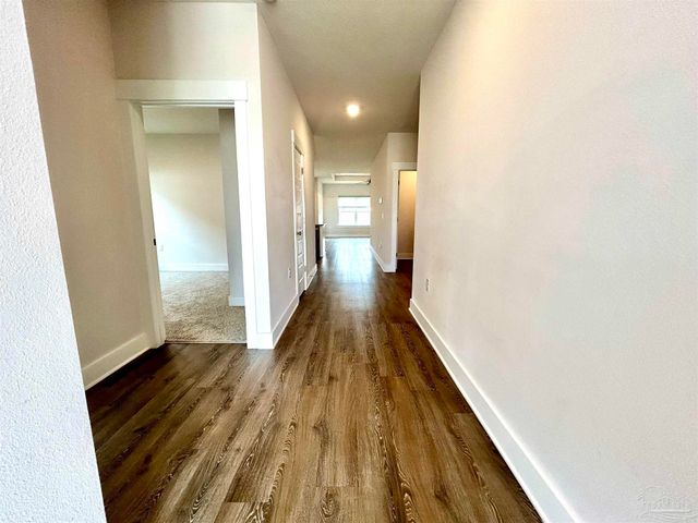 5796 Danbury Blvd, Pace, FL 32571