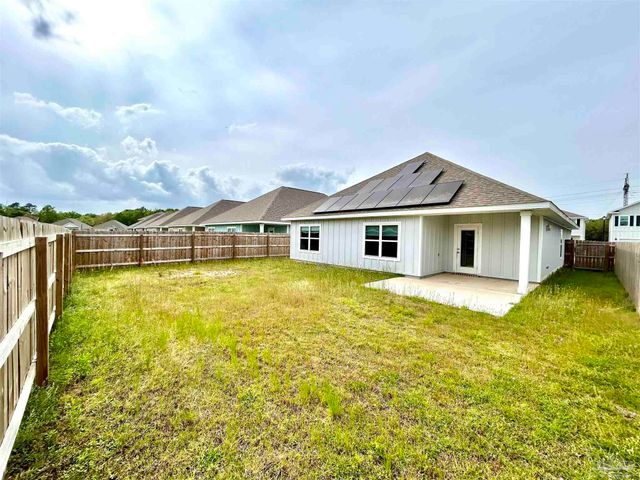 5796 Danbury Blvd, Pace, FL 32571