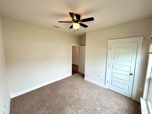 5796 Danbury Blvd, Pace, FL 32571