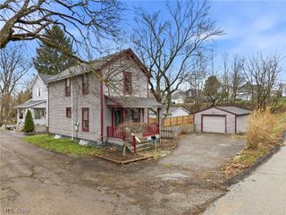 55 West Street, East Palestine, OH 44413