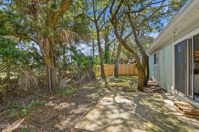 2161 FAIRWAY VILLAS Lane S, Atlantic Beach, FL 32233