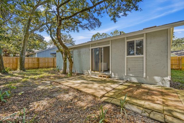 2161 FAIRWAY VILLAS Lane S, Atlantic Beach, FL 32233