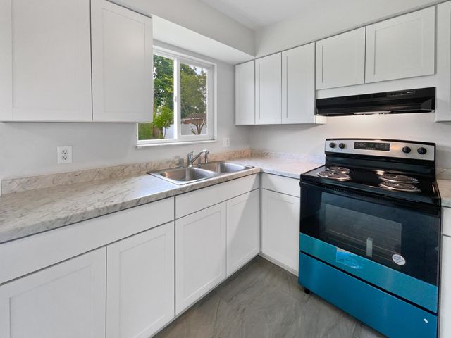 2222 Trent Road, Columbus, OH 43229