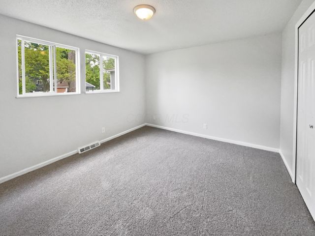 2222 Trent Road, Columbus, OH 43229