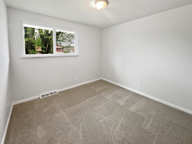 2222 Trent Road, Columbus, OH 43229