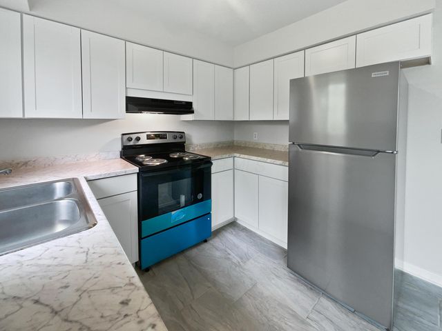 2222 Trent Road, Columbus, OH 43229