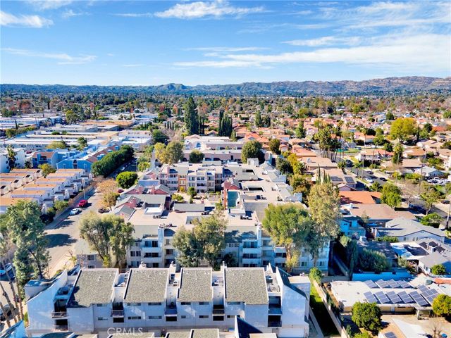 20155 Keswick Street 219, Winnetka, CA 91306