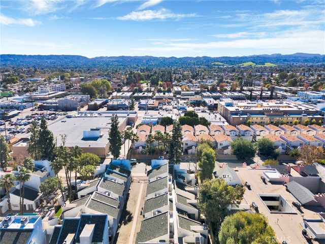 20155 Keswick Street 219, Winnetka, CA 91306