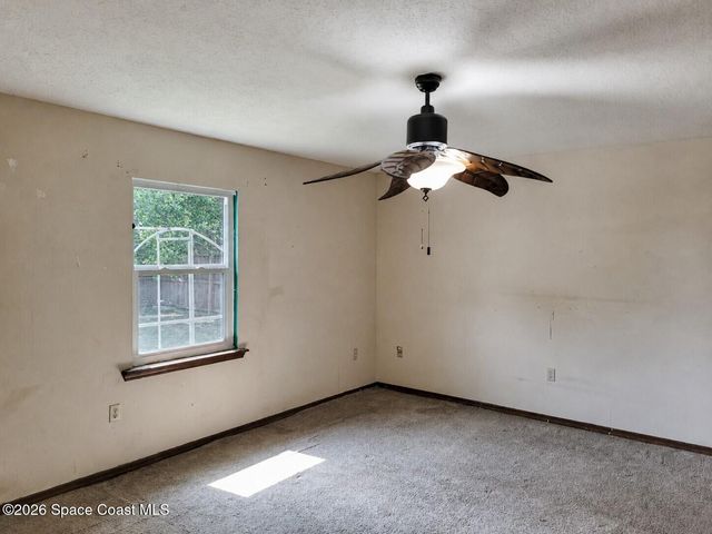 726 Diplomat Avenue SE, Palm Bay, FL 32909