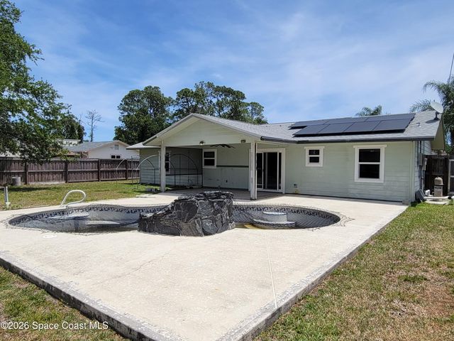 726 Diplomat Avenue SE, Palm Bay, FL 32909
