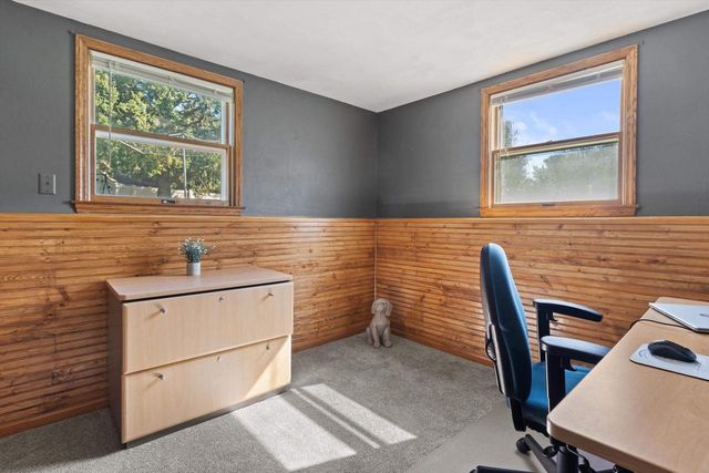 734 Lyndhurst Drive, Janesville, WI 53546