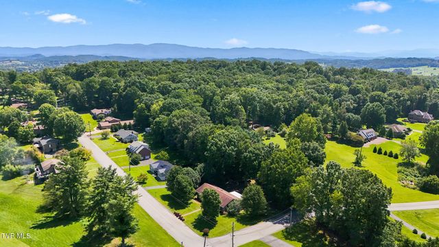 400 Overlook Drive, Blountville, TN 37617