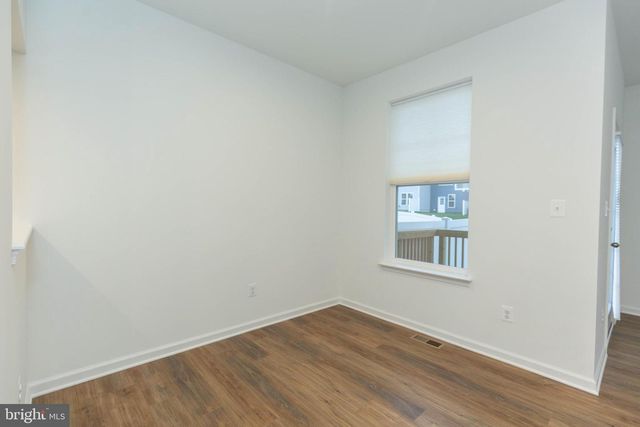 767 LORD FAIRFAX ST, Charles Town, WV 25414