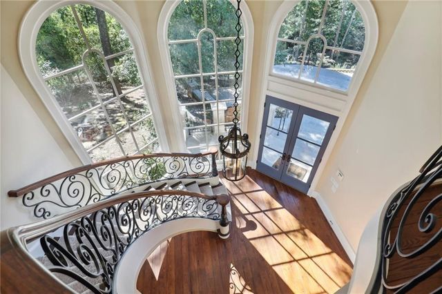 1965 W Wesley NW Road, Atlanta, GA 30327