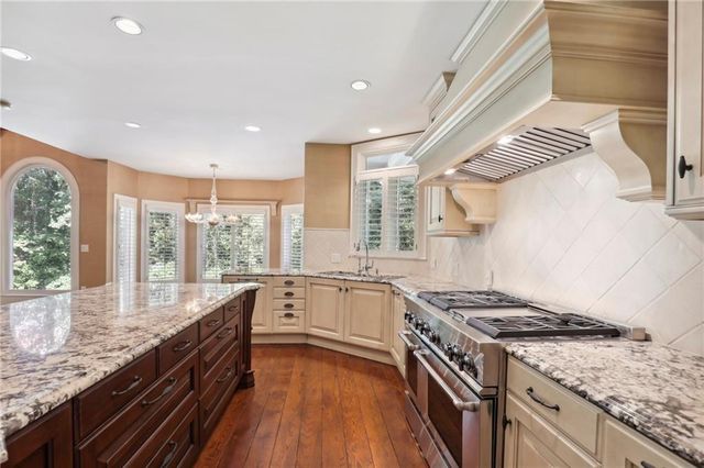 1965 W Wesley NW Road, Atlanta, GA 30327