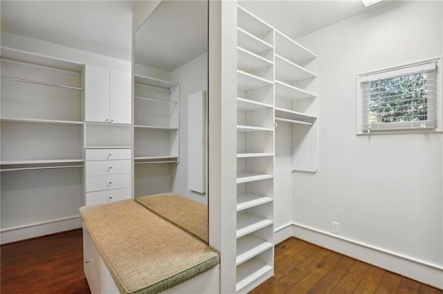 1965 W Wesley NW Road, Atlanta, GA 30327