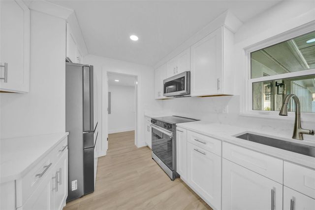 2302 S OCCIDENT STREET, Tampa, FL 33629