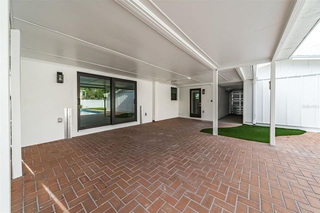 2302 S OCCIDENT STREET, Tampa, FL 33629