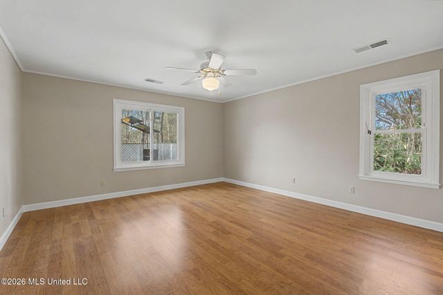 691 Green T, Hernando, MS 38632