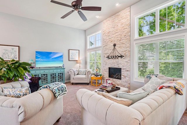 809 Maple Drive, Mount Horeb, WI 53572