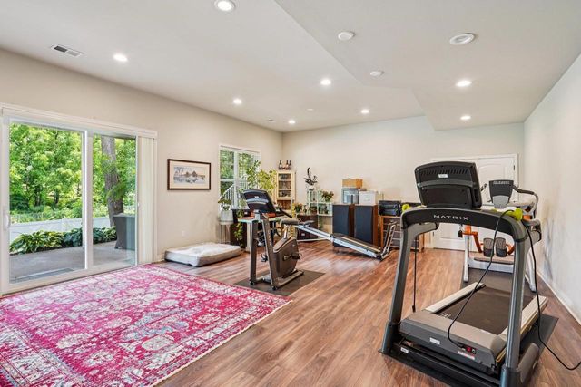 809 Maple Drive, Mount Horeb, WI 53572