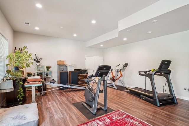 809 Maple Drive, Mount Horeb, WI 53572