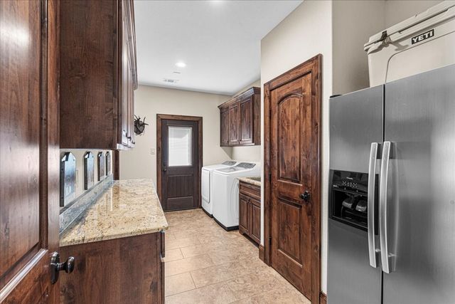 908 Sailboat Drive, Corsicana, TX 75109