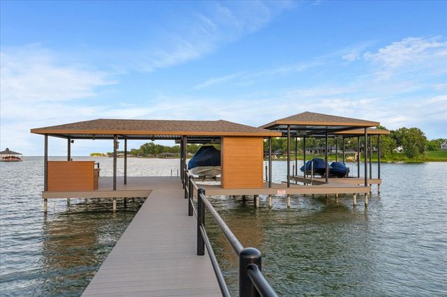 908 Sailboat Drive, Corsicana, TX 75109