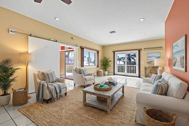 614 NORTON STREET, Longboat Key, FL 34228