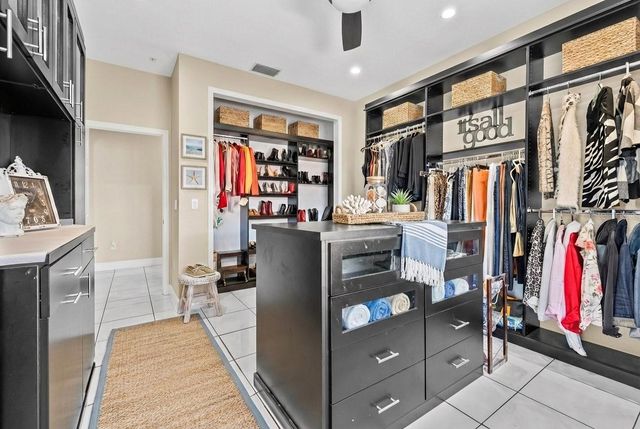 614 NORTON STREET, Longboat Key, FL 34228