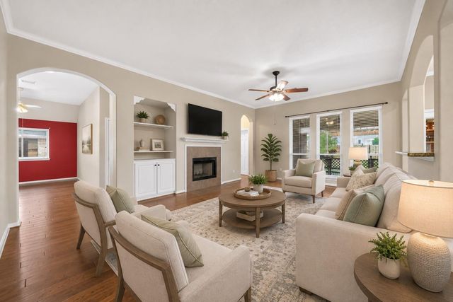 9118 Sunny Ridge Drive, Houston, TX 77095