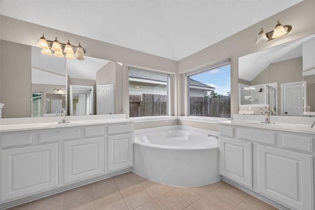 9118 Sunny Ridge Drive, Houston, TX 77095
