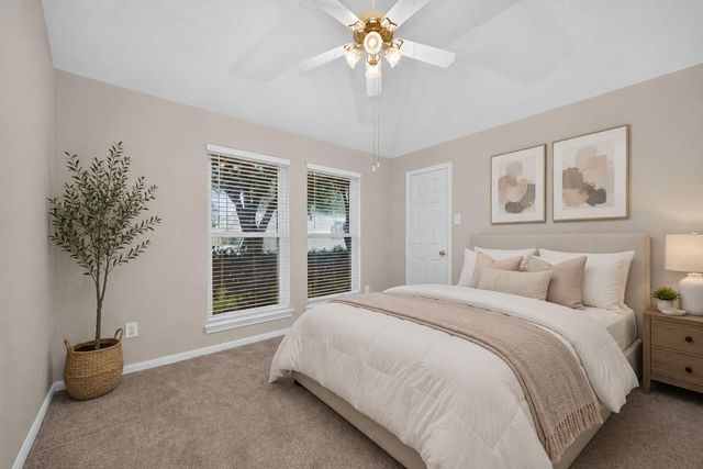 9118 Sunny Ridge Drive, Houston, TX 77095