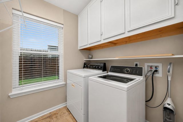 9118 Sunny Ridge Drive, Houston, TX 77095