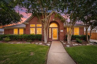 9118 Sunny Ridge Drive, Houston, TX 77095