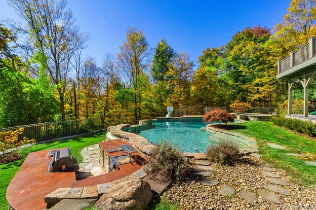 496 Long Ridge Road, Bedford, NY 10506