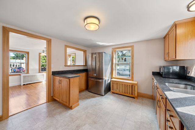 41 Jones Ave, Randolph, MA 02368