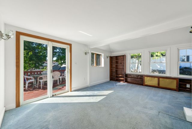 41 Jones Ave, Randolph, MA 02368