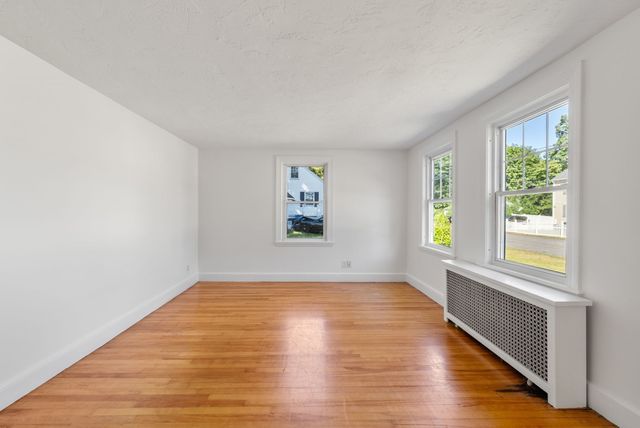 41 Jones Ave, Randolph, MA 02368