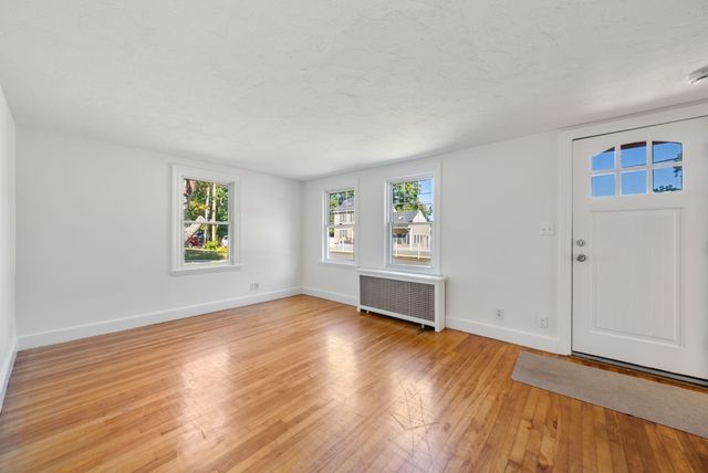 41 Jones Ave, Randolph, MA 02368