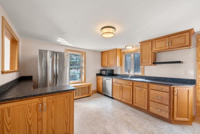 41 Jones Ave, Randolph, MA 02368
