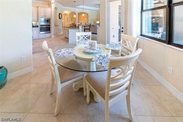 9372 Vercelli CT, Naples, FL 34113